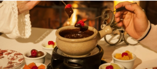 Noite com fondue em Gramado (RS)